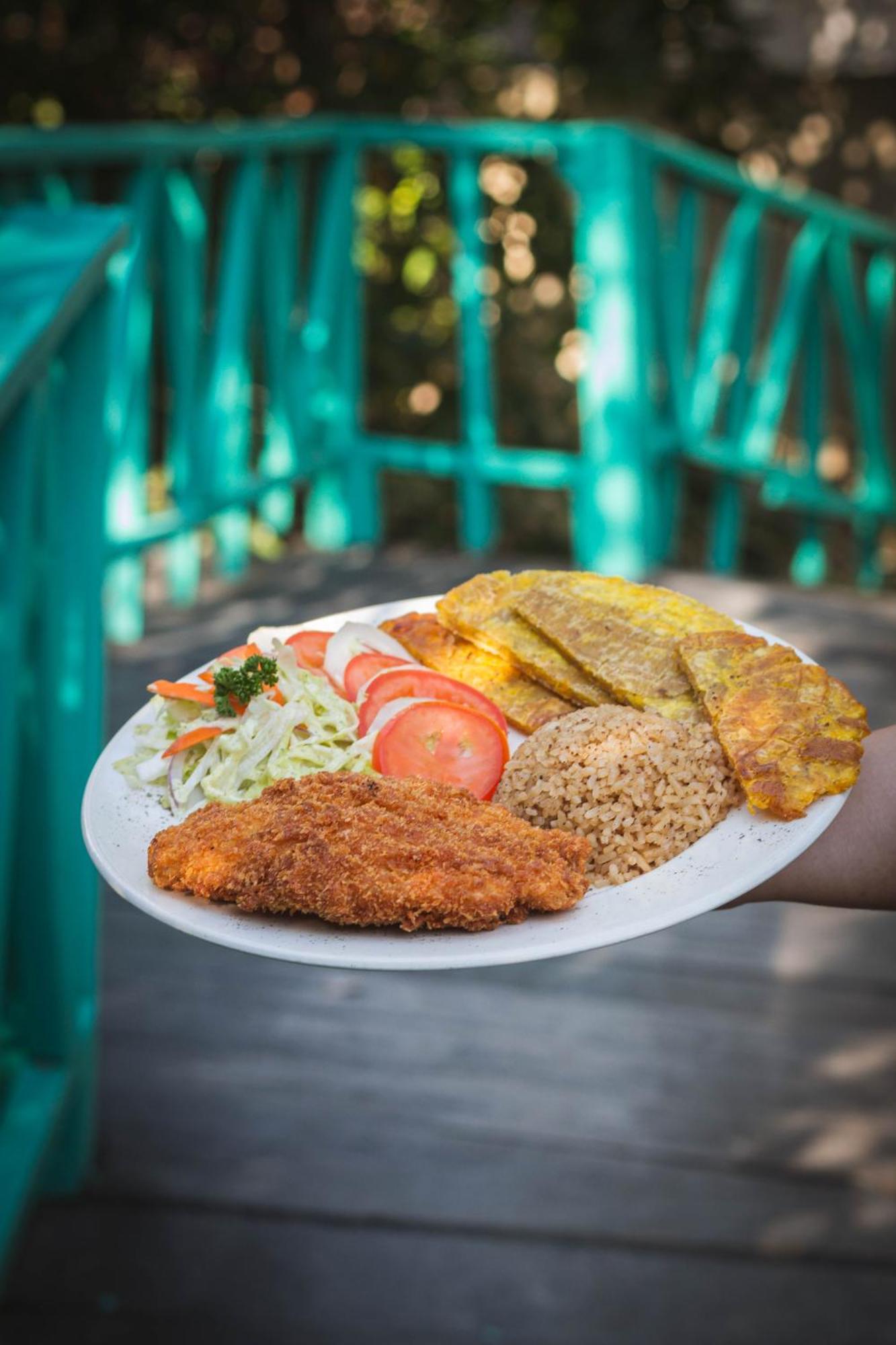 Hotel Los Veleros Santa Marta Екстериор снимка